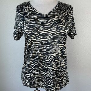 E.B. Design Animal Print Short Sleeve Top L EUC